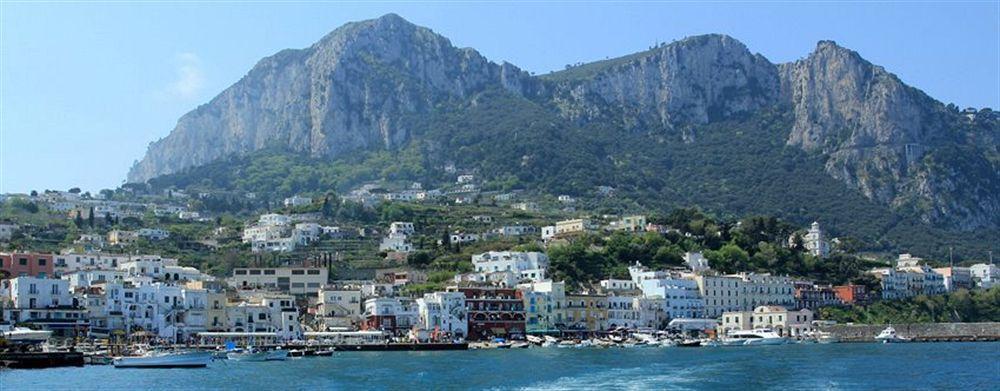 Capri Inn Exteriör bild