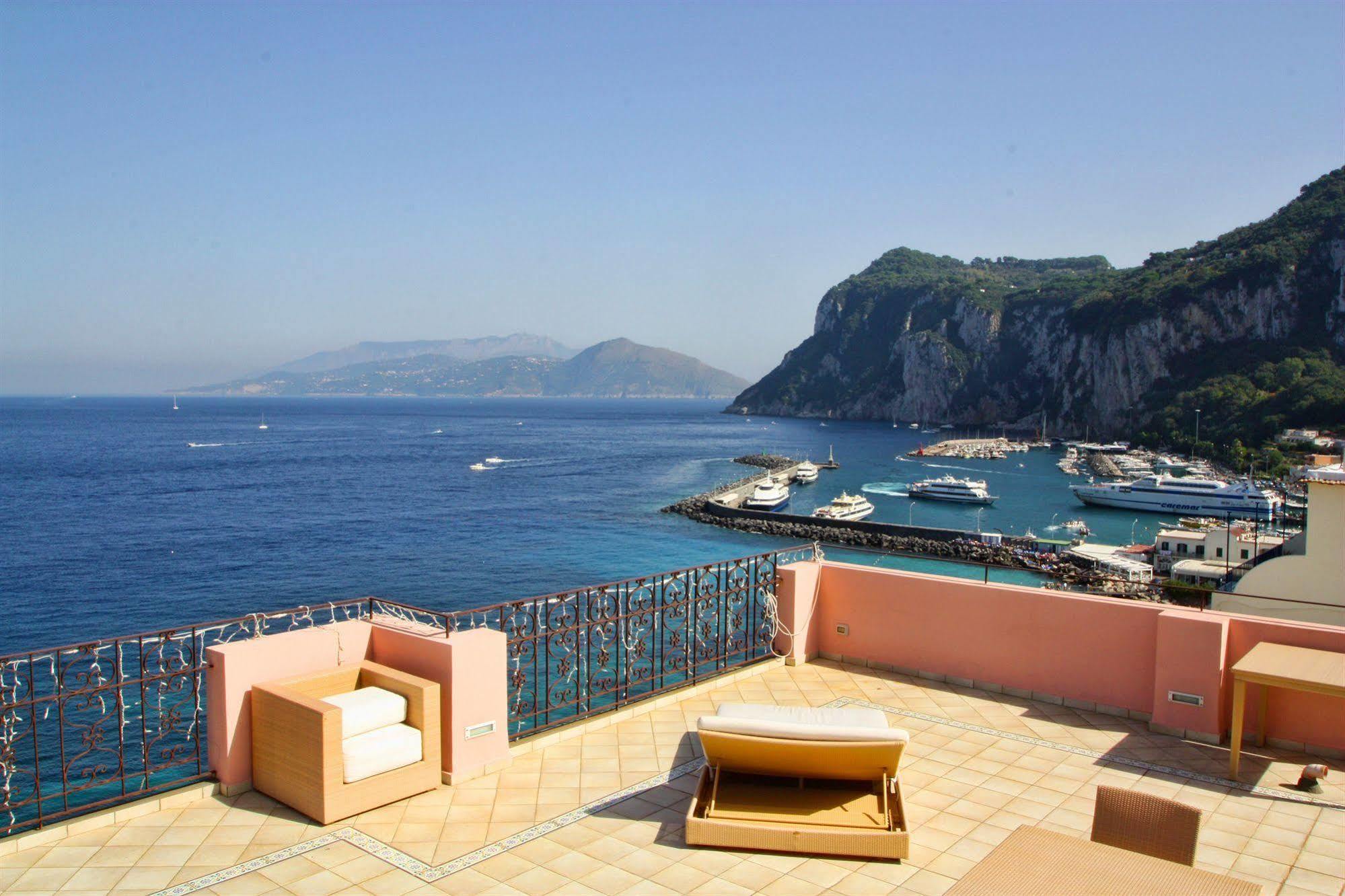 Capri Inn Exteriör bild