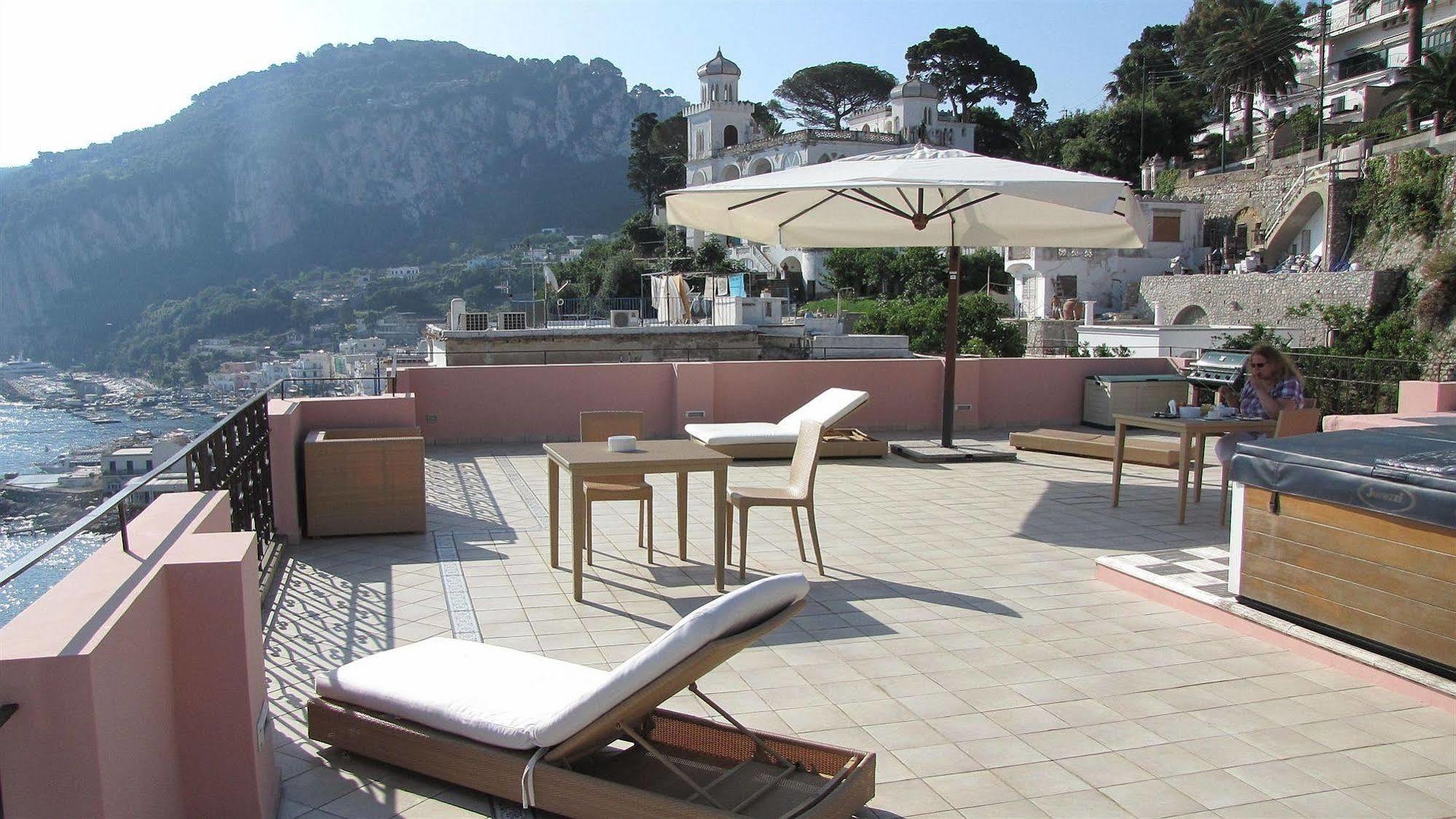 Capri Inn Exteriör bild